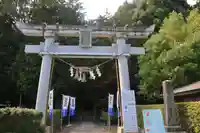 滑川神社 - 仕事と子どもの守り神の鳥居
