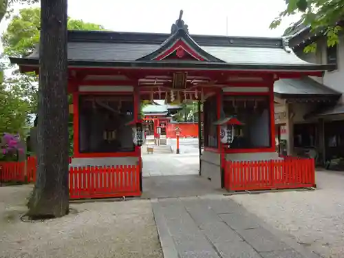 馬橋稲荷神社の山門・神門