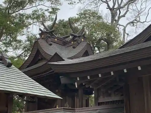 顕宗仁賢神社の本殿