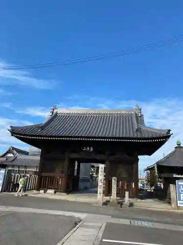 道隆寺の山門