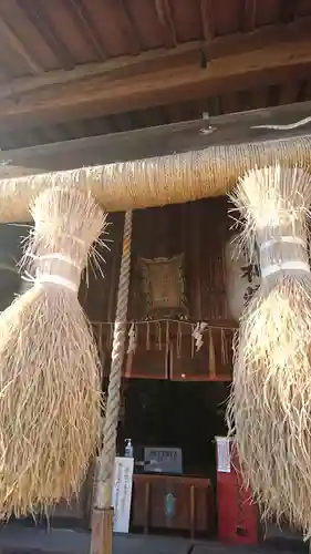 開運稲荷神社の本殿