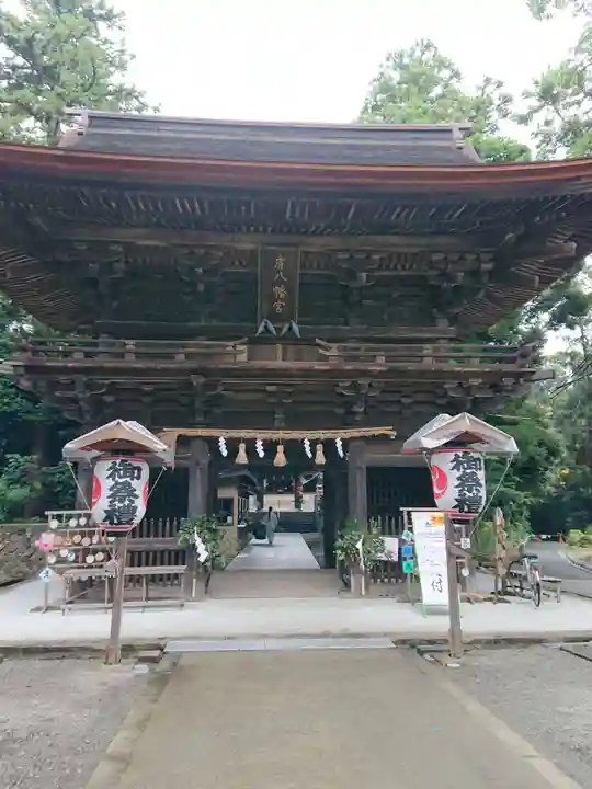 府八幡宮の山門・神門