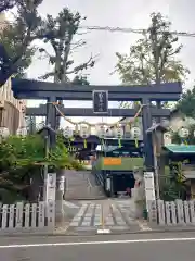 菊名神社の鳥居