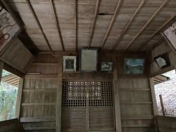 河内神社の本殿・本堂