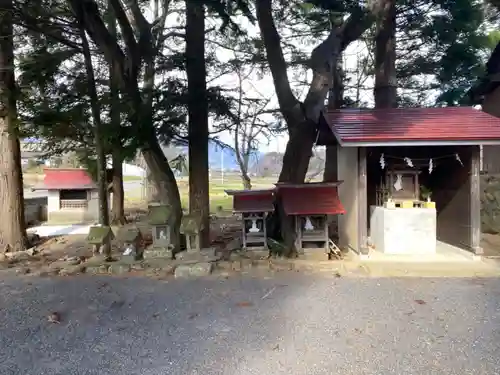 高司神社〜むすびの神の鎮まる社〜の末社