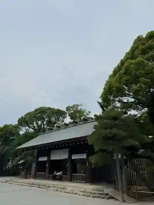 伊勢山皇大神宮の{uncategorized: "未分類", other: "その他", undefined: "問題あり", building: "その他建物", grave: "お墓", sacred_gate: "鳥居", guardian: "狛犬", statue: "像", buddha: "仏像", history: "歴史", nature: "自然", garden: "庭園", animal: "動物", pagoda: "塔", temizu: "手水舎", mountain_gate: "山門・神門", sanctuary: "本殿・本堂", subordinate: "末社・摂社", art: "芸術", scenery: "景色", jizo: "地蔵", ema: "絵馬", goshuin: "御朱印", omikuji: "おみくじ", items: "授与品その他", amulet: "お守り", goshuincho: "御朱印帳", eats: "食事", festival: "お祭り", votive_dance: "神楽", shichigosan: "七五三参", wedding: "結婚式", experience: "体験その他", initially: "初詣", around: "周辺", anti_infection: "感染症対策"}