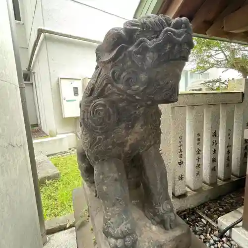 築土神社の狛犬