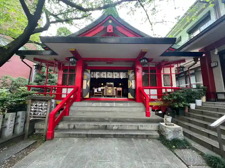三田春日神社の本殿・本堂