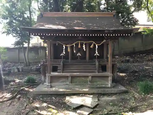 離宮八幡宮の本殿・本堂