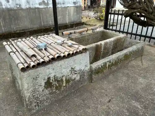 大善寺の{uncategorized: "未分類", other: "その他", undefined: "問題あり", building: "その他建物", grave: "お墓", sacred_gate: "鳥居", guardian: "狛犬", statue: "像", buddha: "仏像", history: "歴史", nature: "自然", garden: "庭園", animal: "動物", pagoda: "塔", temizu: "手水舎", mountain_gate: "山門・神門", sanctuary: "本殿・本堂", subordinate: "末社・摂社", art: "芸術", scenery: "景色", jizo: "地蔵", ema: "絵馬", goshuin: "御朱印", omikuji: "おみくじ", items: "授与品その他", amulet: "お守り", goshuincho: "御朱印帳", eats: "食事", festival: "お祭り", votive_dance: "神楽", shichigosan: "七五三参", wedding: "結婚式", experience: "体験その他", initially: "初詣", around: "周辺", anti_infection: "感染症対策"}