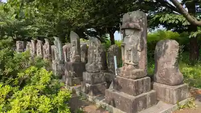 神山教会の仏像