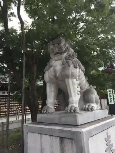 寒川神社の狛犬