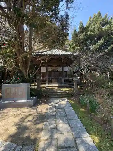安國論寺（安国論寺）の{uncategorized: "未分類", other: "その他", undefined: "問題あり", building: "その他建物", grave: "お墓", sacred_gate: "鳥居", guardian: "狛犬", statue: "像", buddha: "仏像", history: "歴史", nature: "自然", garden: "庭園", animal: "動物", pagoda: "塔", temizu: "手水舎", mountain_gate: "山門・神門", sanctuary: "本殿・本堂", subordinate: "末社・摂社", art: "芸術", scenery: "景色", jizo: "地蔵", ema: "絵馬", goshuin: "御朱印", omikuji: "おみくじ", items: "授与品その他", amulet: "お守り", goshuincho: "御朱印帳", eats: "食事", festival: "お祭り", votive_dance: "神楽", shichigosan: "七五三参", wedding: "結婚式", experience: "体験その他", initially: "初詣", around: "周辺", anti_infection: "感染症対策"}
