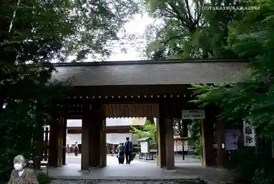 阿佐ヶ谷神明宮の山門・神門