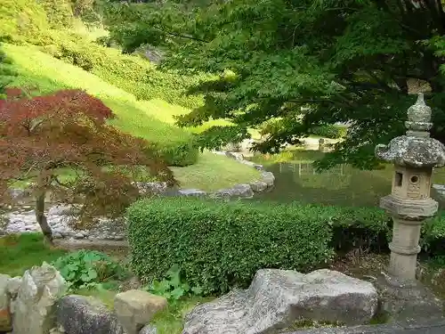 龍雲寺の庭園