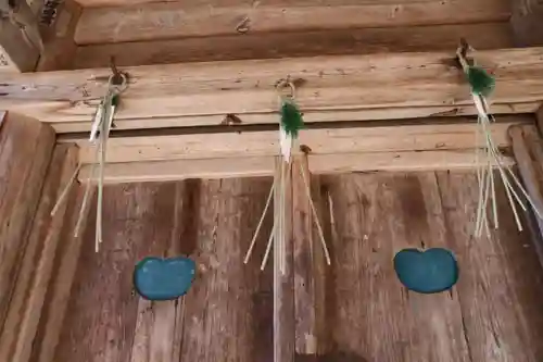 岩色神社の本殿