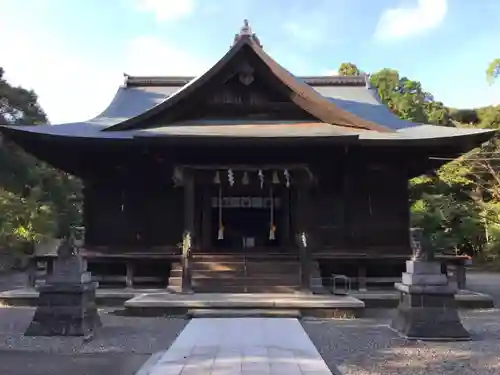 府八幡宮の本殿・本堂