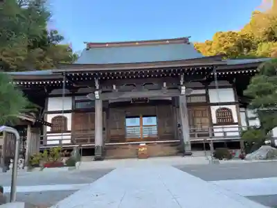 久成寺の本殿・本堂