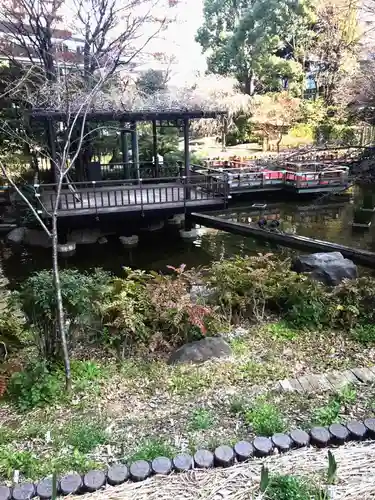 東郷神社の庭園