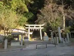 八神社の鳥居