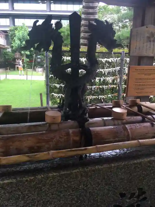 豊川稲荷東京別院の手水舎