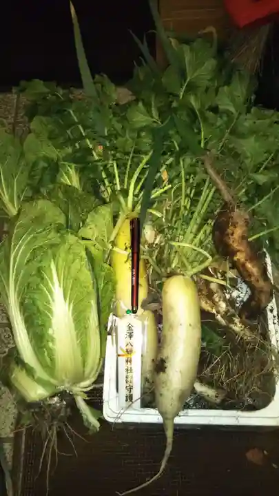 金沢八幡神社の授与品その他