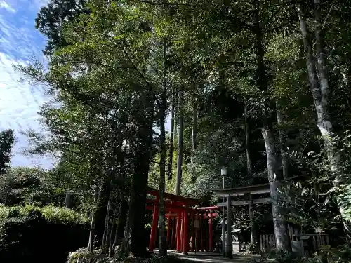 熊野大社の{uncategorized: "未分類", other: "その他", undefined: "問題あり", building: "その他建物", grave: "お墓", sacred_gate: "鳥居", guardian: "狛犬", statue: "像", buddha: "仏像", history: "歴史", nature: "自然", garden: "庭園", animal: "動物", pagoda: "塔", temizu: "手水舎", mountain_gate: "山門・神門", sanctuary: "本殿・本堂", subordinate: "末社・摂社", art: "芸術", scenery: "景色", jizo: "地蔵", ema: "絵馬", goshuin: "御朱印", omikuji: "おみくじ", items: "授与品その他", amulet: "お守り", goshuincho: "御朱印帳", eats: "食事", festival: "お祭り", votive_dance: "神楽", shichigosan: "七五三参", wedding: "結婚式", experience: "体験その他", initially: "初詣", around: "周辺", anti_infection: "感染症対策"}