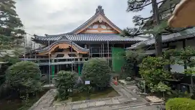 養徳院の本殿・本堂
