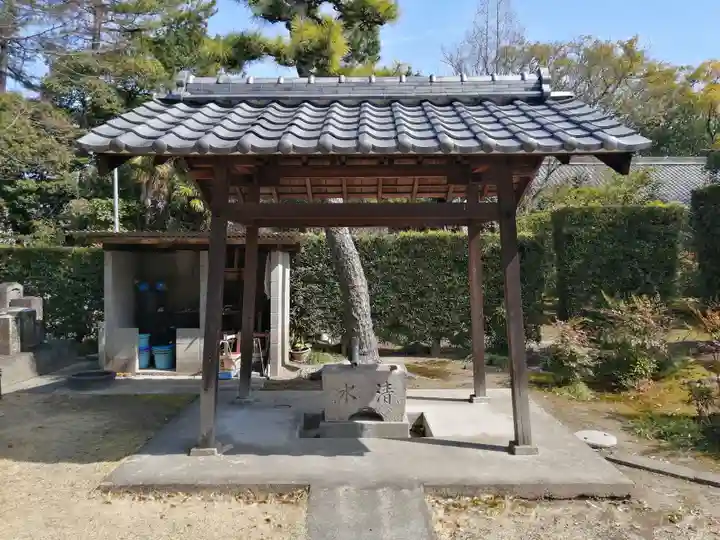 奥田山 安楽寺の手水舎
