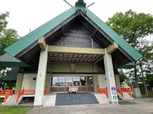 鳥取神社の本殿