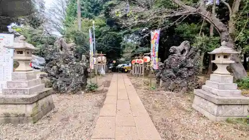 前原御嶽神社の狛犬