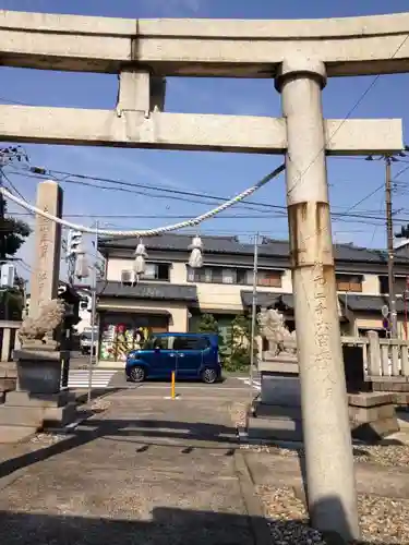 沼垂白山神社の建物その他