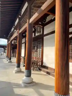 萬満寺の{uncategorized: "未分類", other: "その他", undefined: "問題あり", building: "その他建物", grave: "お墓", sacred_gate: "鳥居", guardian: "狛犬", statue: "像", buddha: "仏像", history: "歴史", nature: "自然", garden: "庭園", animal: "動物", pagoda: "塔", temizu: "手水舎", mountain_gate: "山門・神門", sanctuary: "本殿・本堂", subordinate: "末社・摂社", art: "芸術", scenery: "景色", jizo: "地蔵", ema: "絵馬", goshuin: "御朱印", omikuji: "おみくじ", items: "授与品その他", amulet: "お守り", goshuincho: "御朱印帳", eats: "食事", festival: "お祭り", votive_dance: "神楽", shichigosan: "七五三参", wedding: "結婚式", experience: "体験その他", initially: "初詣", around: "周辺", anti_infection: "感染症対策"}