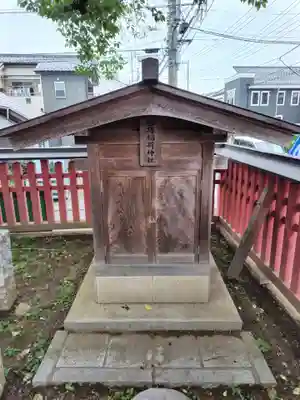 六塚稲荷神社(埼玉県)