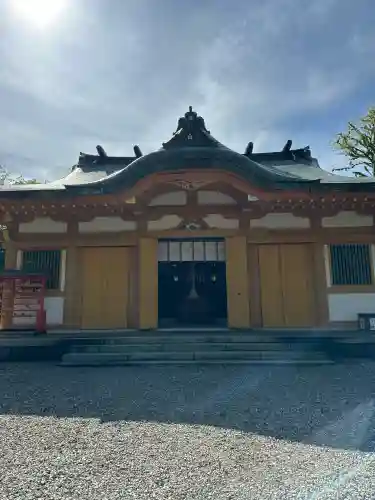 豊栄稲荷神社の{uncategorized: "未分類", other: "その他", undefined: "問題あり", building: "その他建物", grave: "お墓", sacred_gate: "鳥居", guardian: "狛犬", statue: "像", buddha: "仏像", history: "歴史", nature: "自然", garden: "庭園", animal: "動物", pagoda: "塔", temizu: "手水舎", mountain_gate: "山門・神門", sanctuary: "本殿・本堂", subordinate: "末社・摂社", art: "芸術", scenery: "景色", jizo: "地蔵", ema: "絵馬", goshuin: "御朱印", omikuji: "おみくじ", items: "授与品その他", amulet: "お守り", goshuincho: "御朱印帳", eats: "食事", festival: "お祭り", votive_dance: "神楽", shichigosan: "七五三参", wedding: "結婚式", experience: "体験その他", initially: "初詣", around: "周辺", anti_infection: "感染症対策"}