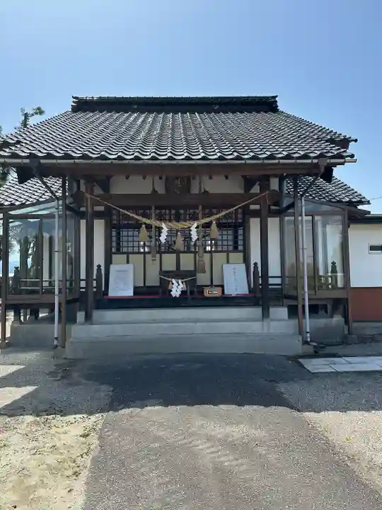 吉倉八幡宮の本殿・本堂