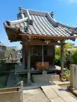 南龍寺の{uncategorized: "未分類", other: "その他", undefined: "問題あり", building: "その他建物", grave: "お墓", sacred_gate: "鳥居", guardian: "狛犬", statue: "像", buddha: "仏像", history: "歴史", nature: "自然", garden: "庭園", animal: "動物", pagoda: "塔", temizu: "手水舎", mountain_gate: "山門・神門", sanctuary: "本殿・本堂", subordinate: "末社・摂社", art: "芸術", scenery: "景色", jizo: "地蔵", ema: "絵馬", goshuin: "御朱印", omikuji: "おみくじ", items: "授与品その他", amulet: "お守り", goshuincho: "御朱印帳", eats: "食事", festival: "お祭り", votive_dance: "神楽", shichigosan: "七五三参", wedding: "結婚式", experience: "体験その他", initially: "初詣", around: "周辺", anti_infection: "感染症対策"}