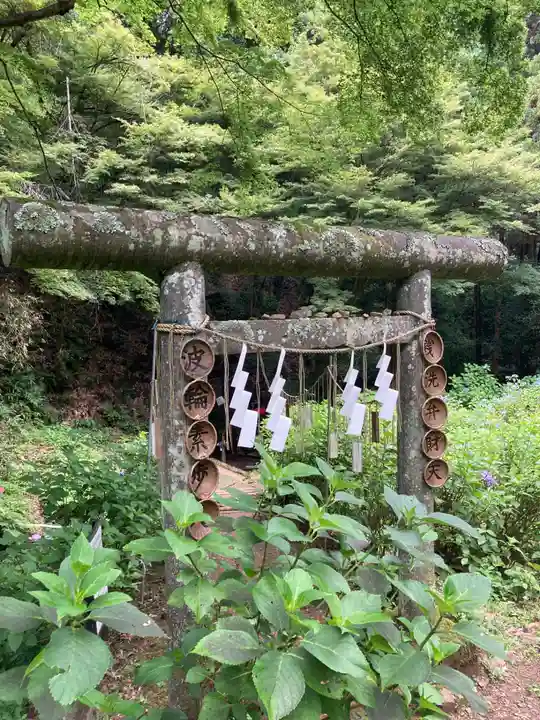窟神社(栃木県)