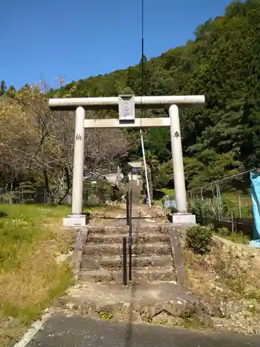 白岩神社(奈良県)
