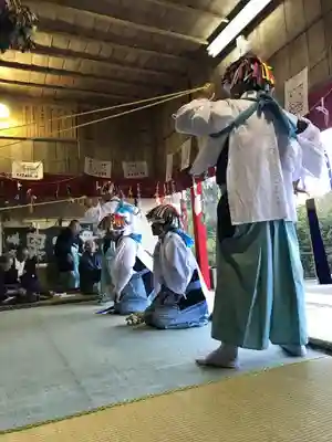 栂尾神社の神楽