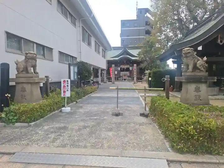 産土神社の{uncategorized: "未分類", other: "その他", undefined: "問題あり", building: "その他建物", grave: "お墓", sacred_gate: "鳥居", guardian: "狛犬", statue: "像", buddha: "仏像", history: "歴史", nature: "自然", garden: "庭園", animal: "動物", pagoda: "塔", temizu: "手水舎", mountain_gate: "山門・神門", sanctuary: "本殿・本堂", subordinate: "末社・摂社", art: "芸術", scenery: "景色", jizo: "地蔵", ema: "絵馬", goshuin: "御朱印", omikuji: "おみくじ", items: "授与品その他", amulet: "お守り", goshuincho: "御朱印帳", eats: "食事", festival: "お祭り", votive_dance: "神楽", shichigosan: "七五三参", wedding: "結婚式", experience: "体験その他", initially: "初詣", around: "周辺", anti_infection: "感染症対策"}