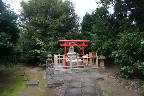 松江城山稲荷神社の末社