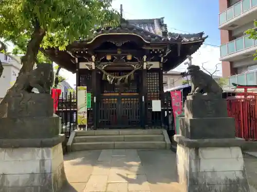 矢口氷川神社の{uncategorized: "未分類", other: "その他", undefined: "問題あり", building: "その他建物", grave: "お墓", sacred_gate: "鳥居", guardian: "狛犬", statue: "像", buddha: "仏像", history: "歴史", nature: "自然", garden: "庭園", animal: "動物", pagoda: "塔", temizu: "手水舎", mountain_gate: "山門・神門", sanctuary: "本殿・本堂", subordinate: "末社・摂社", art: "芸術", scenery: "景色", jizo: "地蔵", ema: "絵馬", goshuin: "御朱印", omikuji: "おみくじ", items: "授与品その他", amulet: "お守り", goshuincho: "御朱印帳", eats: "食事", festival: "お祭り", votive_dance: "神楽", shichigosan: "七五三参", wedding: "結婚式", experience: "体験その他", initially: "初詣", around: "周辺", anti_infection: "感染症対策"}