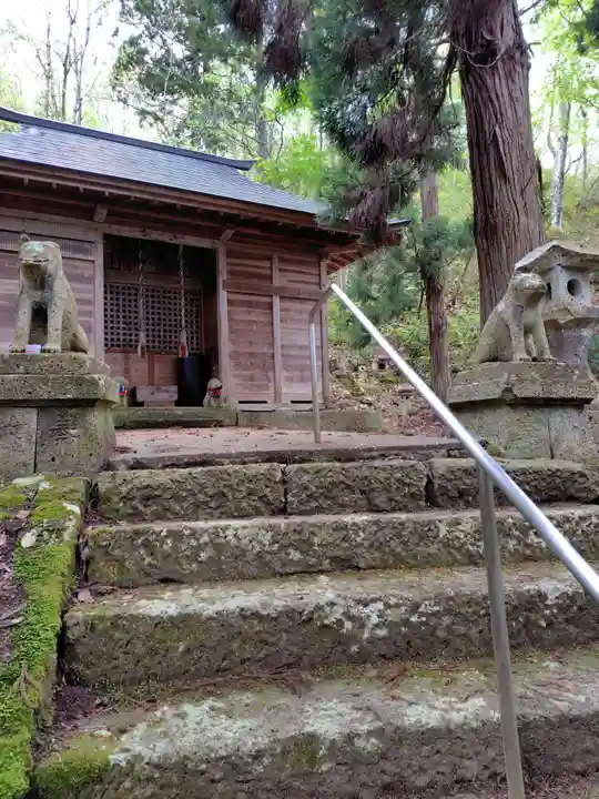 犬の宮猫の宮(山形県)