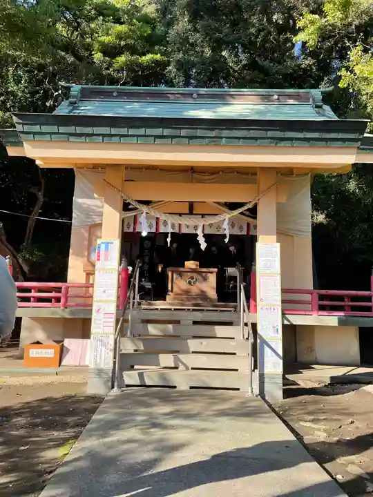 白山神社の本殿・本堂