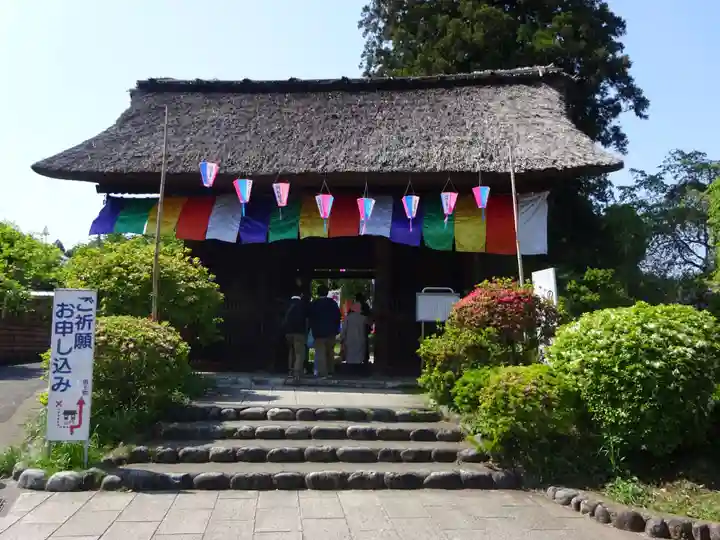 塩船観音寺の山門・神門