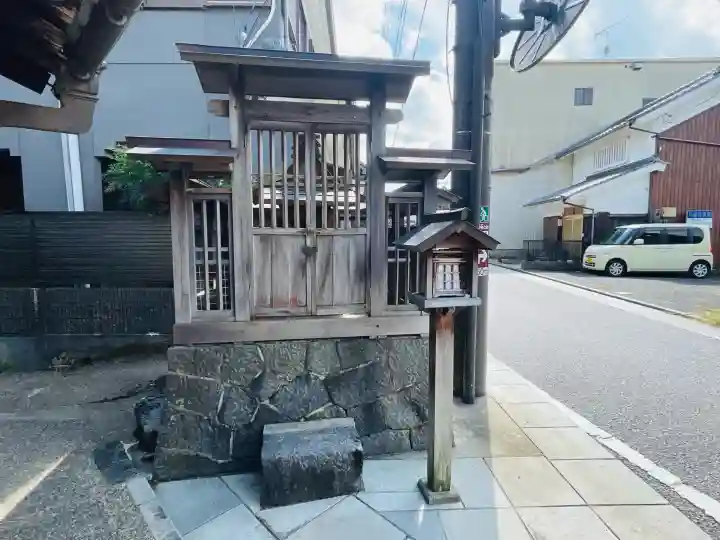 愛宕神社(千軒舎前)(奈良県)