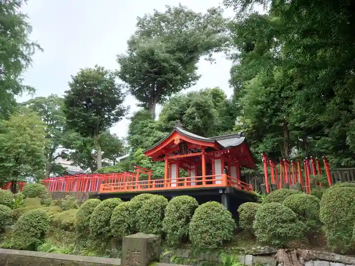 根津神社の末社・摂社