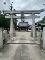 長束神社の{uncategorized: "未分類", other: "その他", undefined: "問題あり", building: "その他建物", grave: "お墓", sacred_gate: "鳥居", guardian: "狛犬", statue: "像", buddha: "仏像", history: "歴史", nature: "自然", garden: "庭園", animal: "動物", pagoda: "塔", temizu: "手水舎", mountain_gate: "山門・神門", sanctuary: "本殿・本堂", subordinate: "末社・摂社", art: "芸術", scenery: "景色", jizo: "地蔵", ema: "絵馬", goshuin: "御朱印", omikuji: "おみくじ", items: "授与品その他", amulet: "お守り", goshuincho: "御朱印帳", eats: "食事", festival: "お祭り", votive_dance: "神楽", shichigosan: "七五三参", wedding: "結婚式", experience: "体験その他", initially: "初詣", around: "周辺", anti_infection: "感染症対策"}