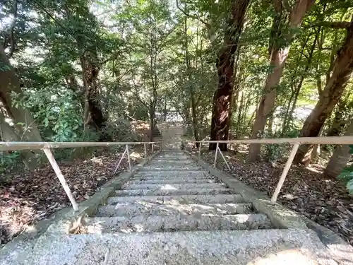 采女八幡社の建物その他